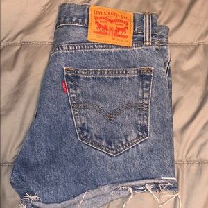 LEVIS vintage 505 jean shorts